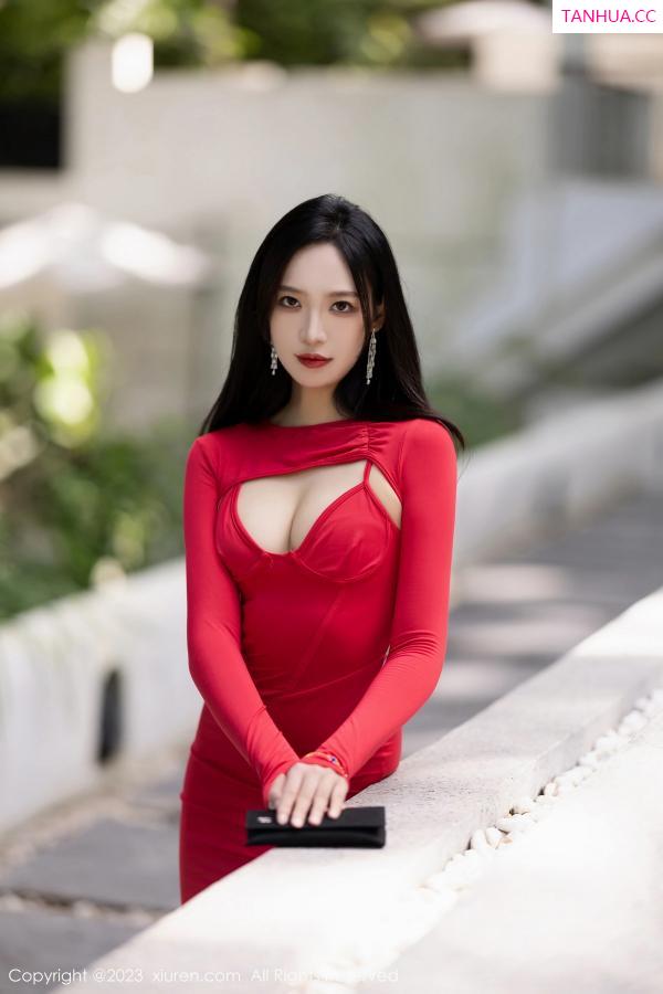郑颖姗  [XiuRen]高清写真图 2023.08.07 No.7194 郑颖姗Bev 黑丝美腿第5张图片